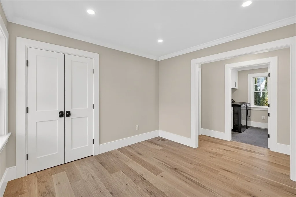 Photo of 146 Scudder Rd