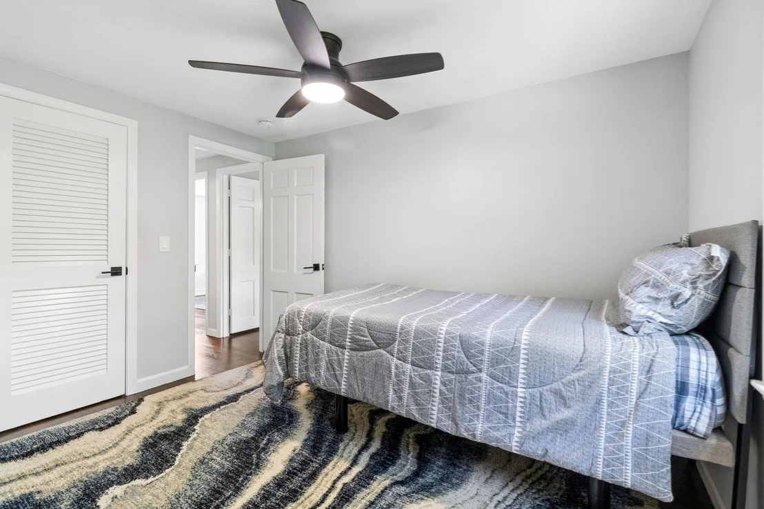 Photo of 27 Maple St