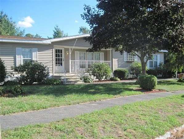 Photo of 4 Hillock Circle