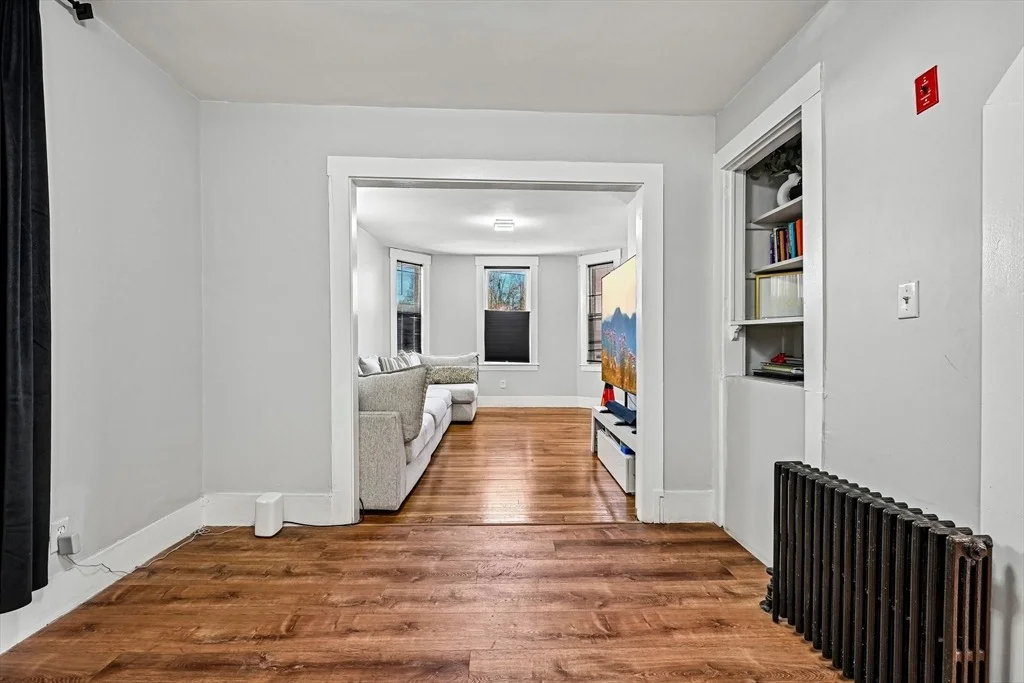 Photo of 19 Sheldon St