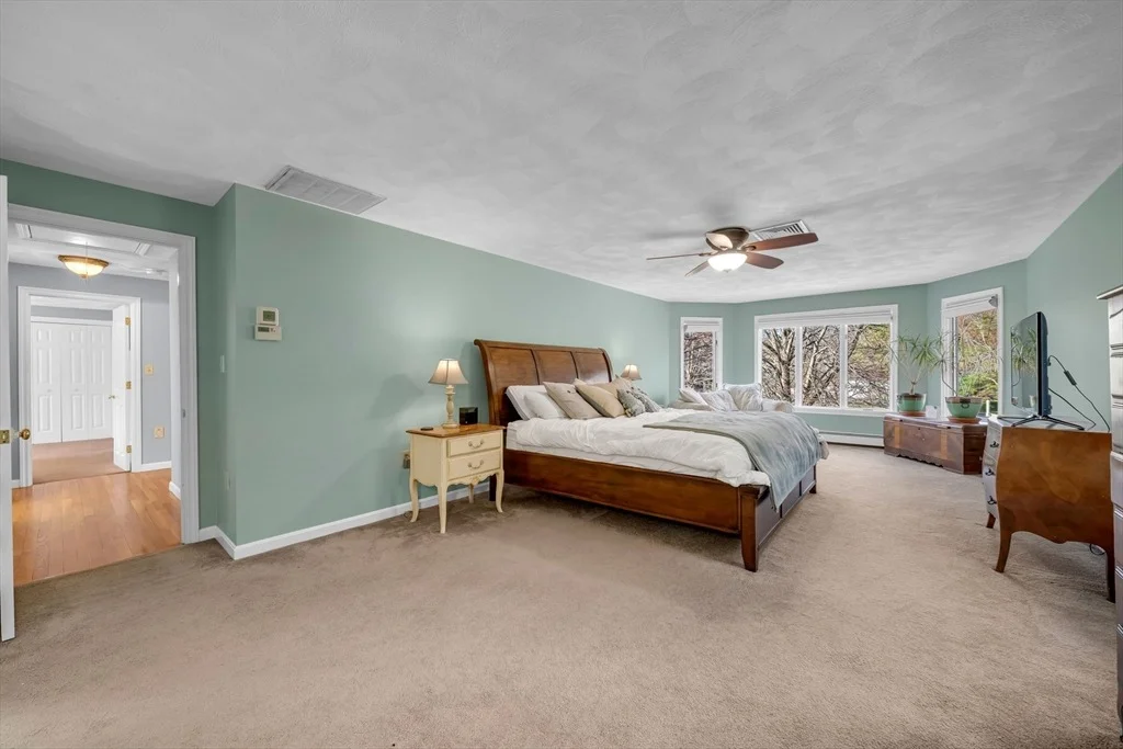 Photo of 315 Candlestick Rd