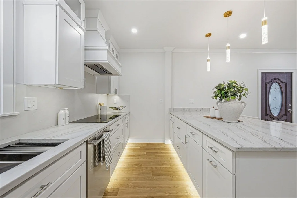 Photo of 14 Hillside Ave