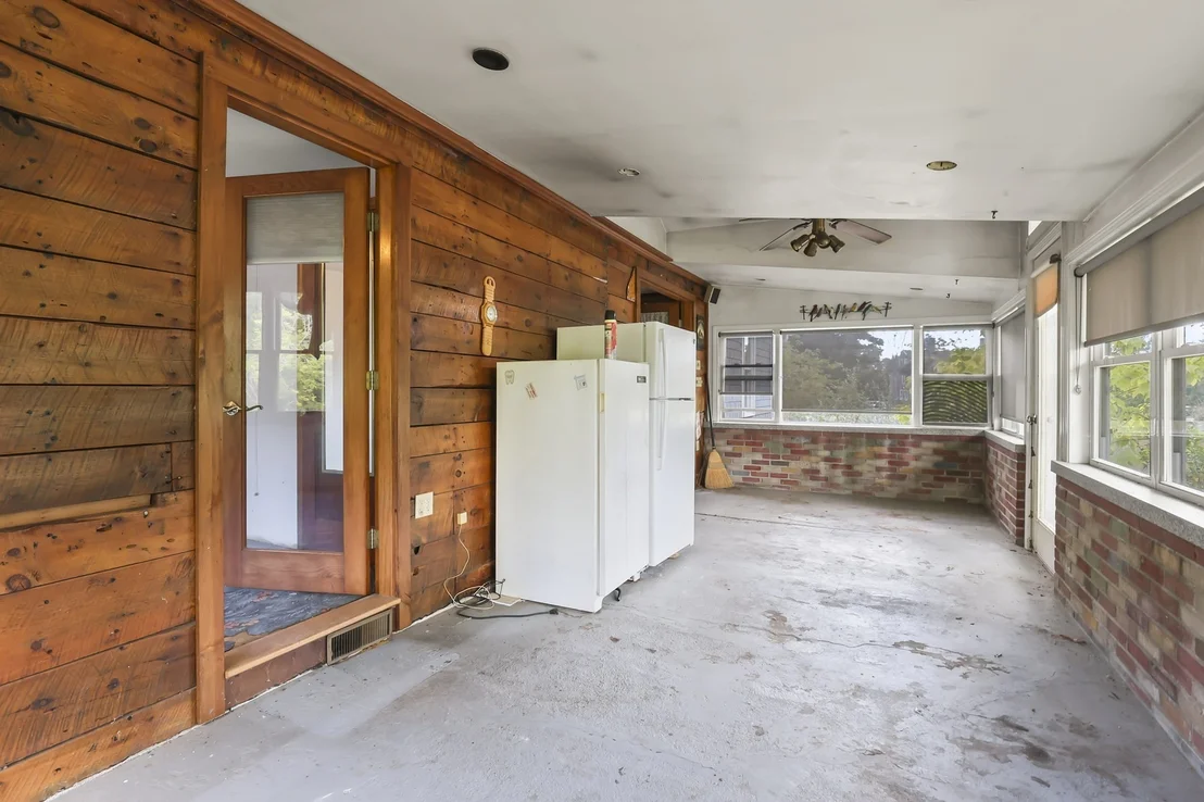 Photo of 2576 Cranberry Hwy