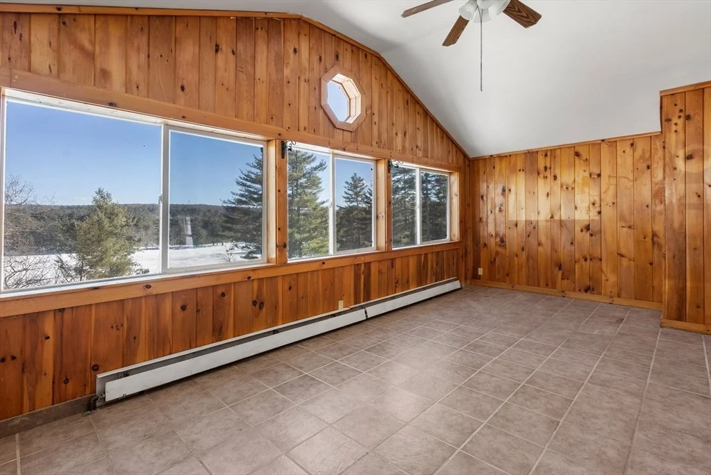 Photo of 178 Brimfield Rd