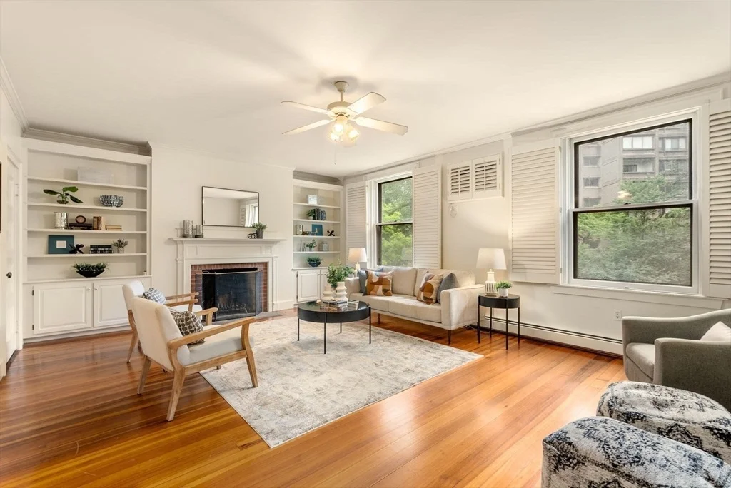 Photo of Unit 3 at 7 Regent Cir