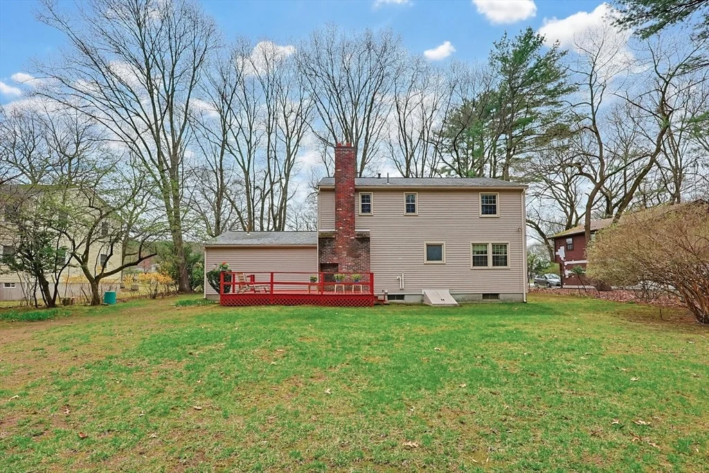 Photo of 5 Montgomery Dr