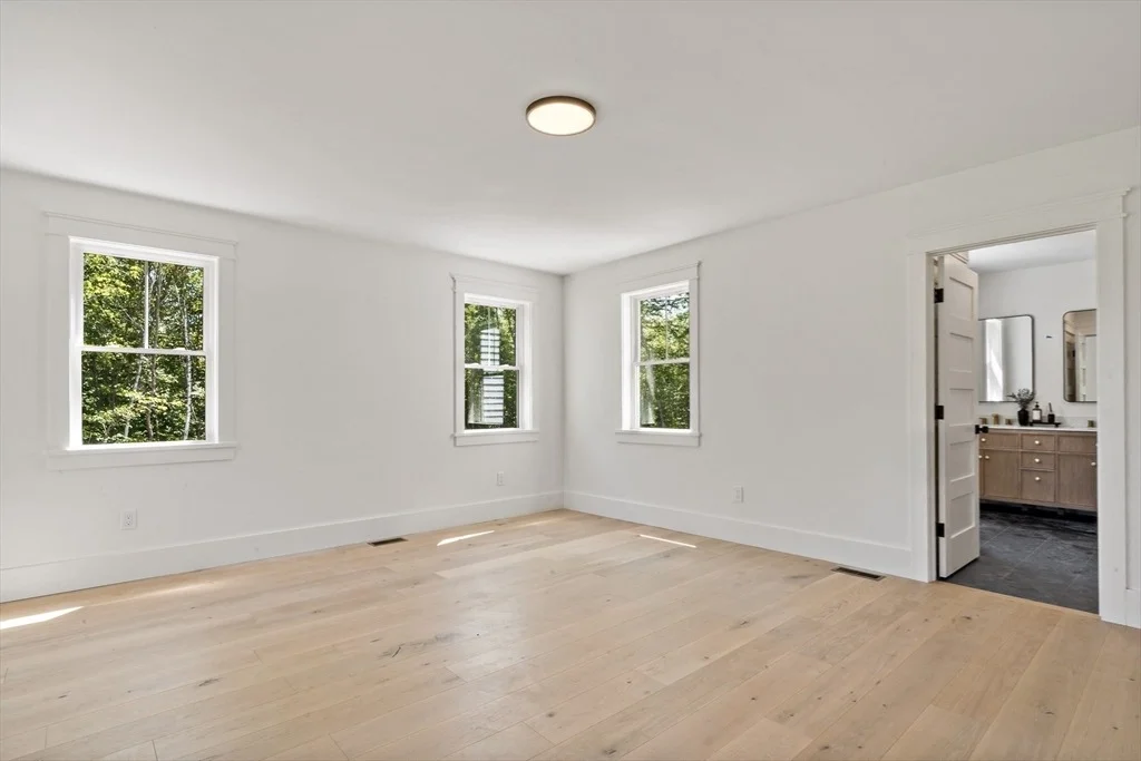 Photo of 15 Bucklin Drive