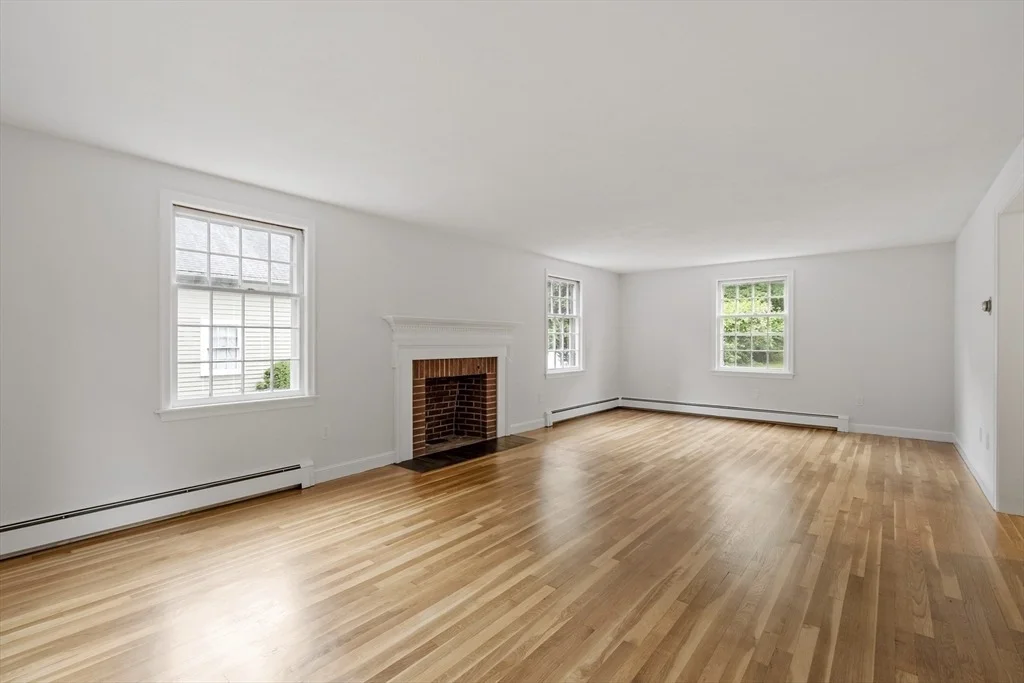 Photo of 60 Morrison Rd. West