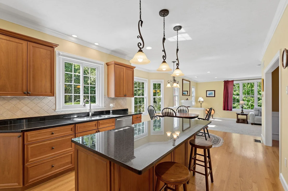 Photo of 7 Sylvan Dr