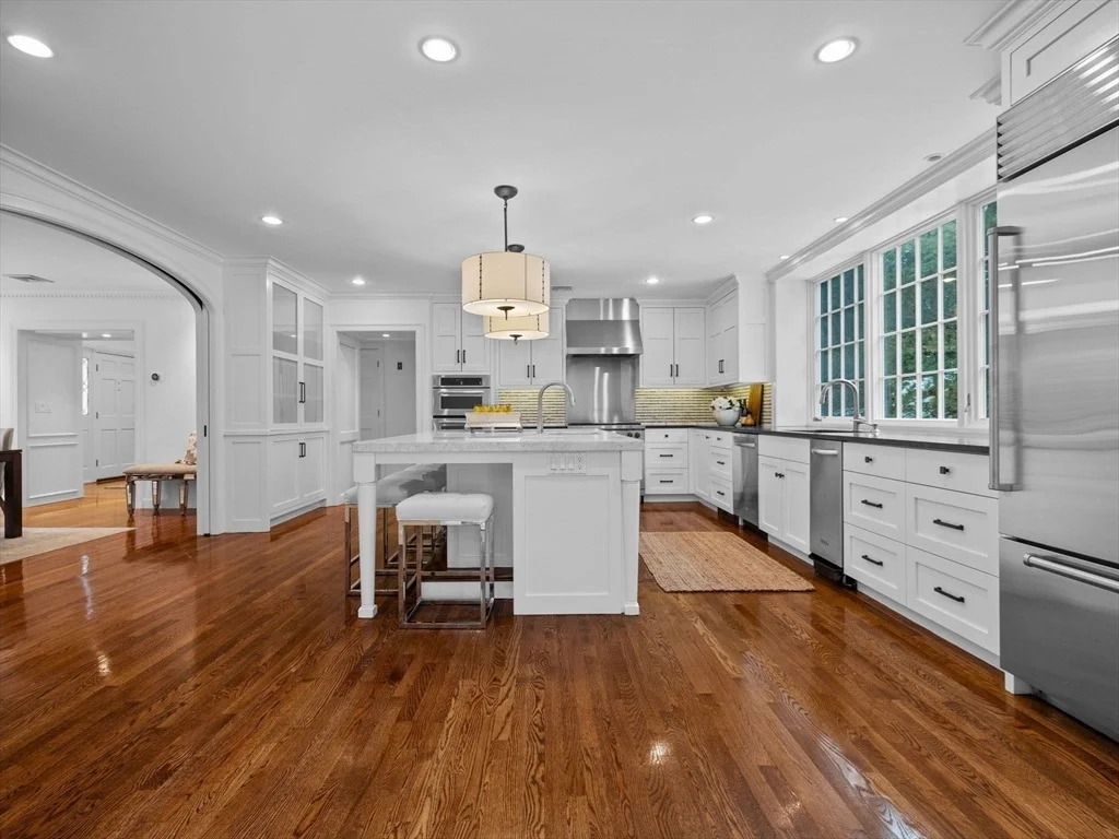 Photo of 10 Livingston Rd