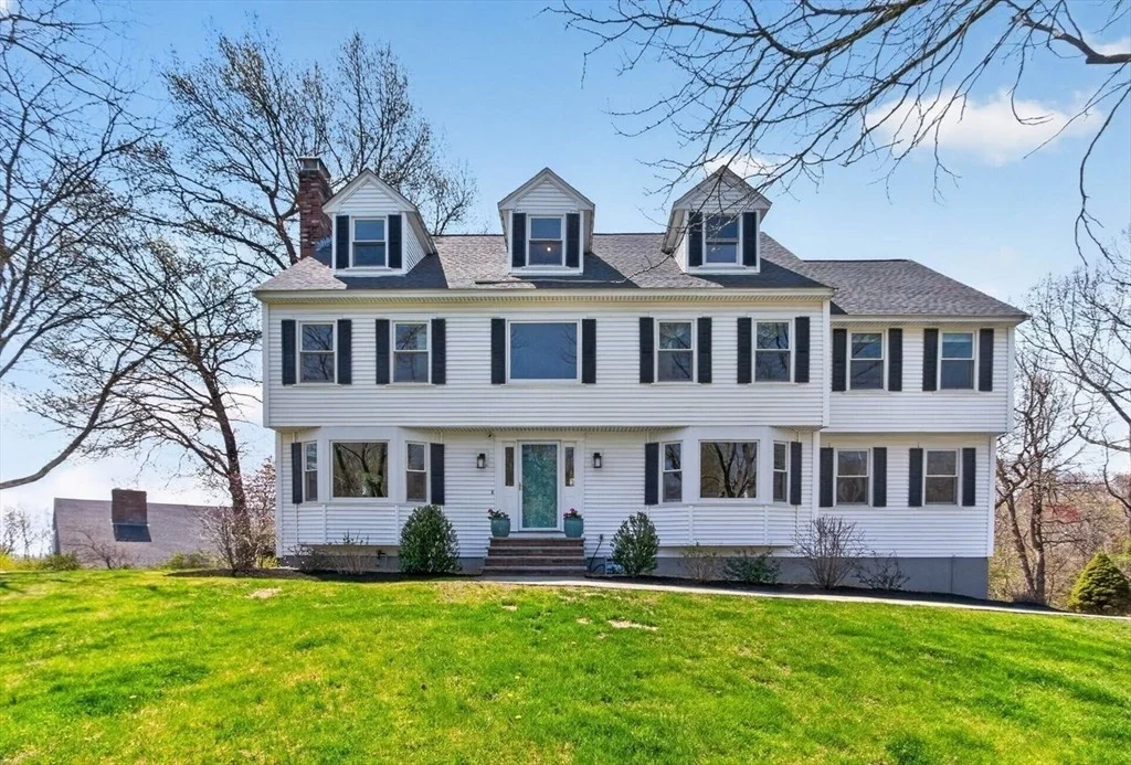 Photo of 294 Bear Hill Road