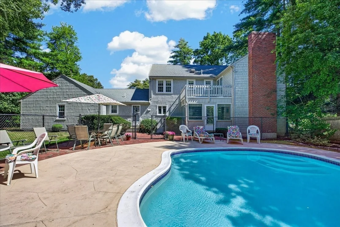 Photo of 293 Mayflower Cir