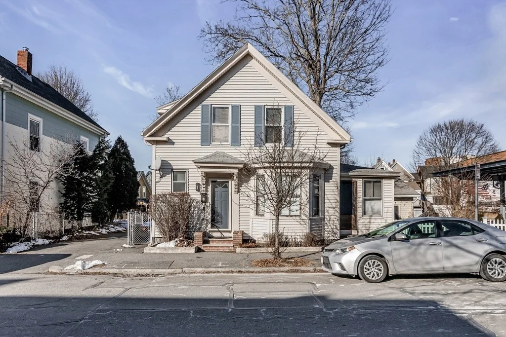 Photo of 17 Pond St
