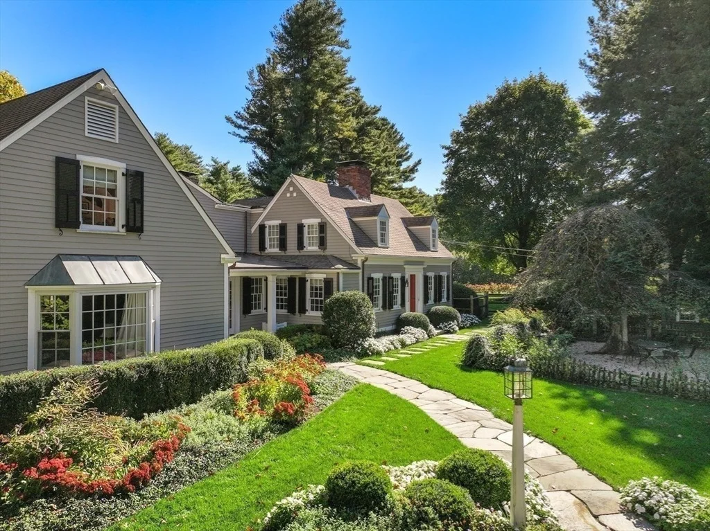 Photo of 55 Willow Street
