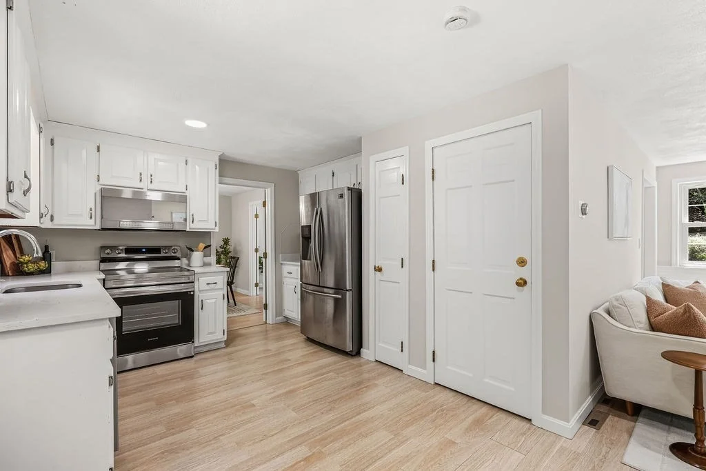 Photo of 394 Old Farm Rd