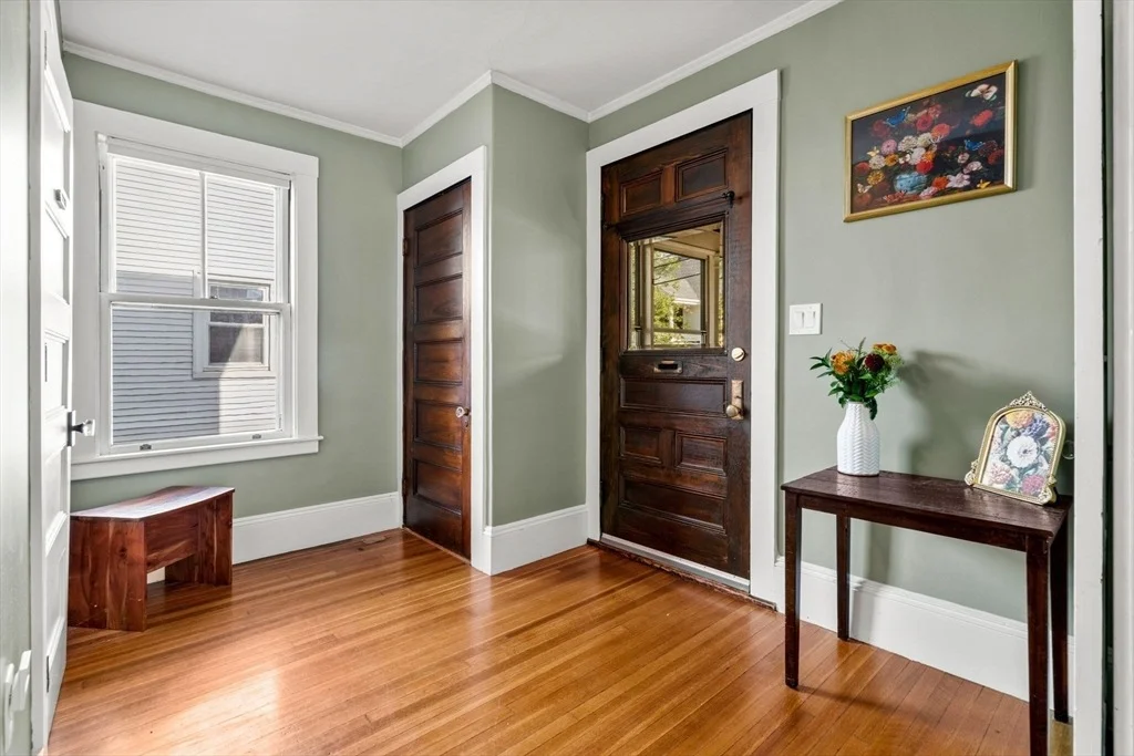 Photo of 8 Arlington Ave