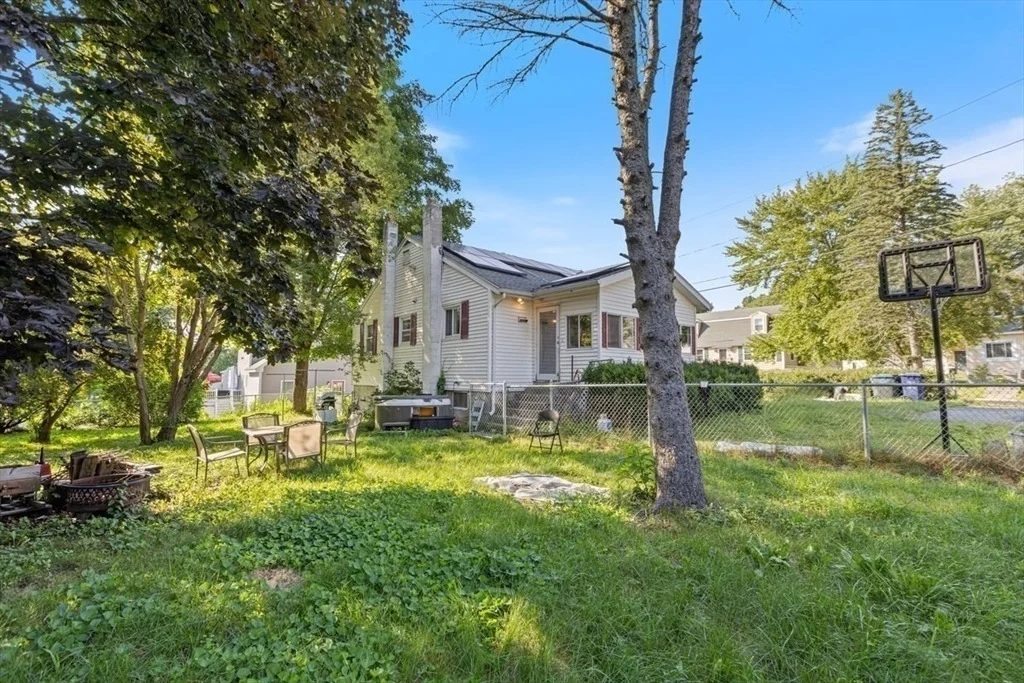 Photo of 32 Hillcrest Rd