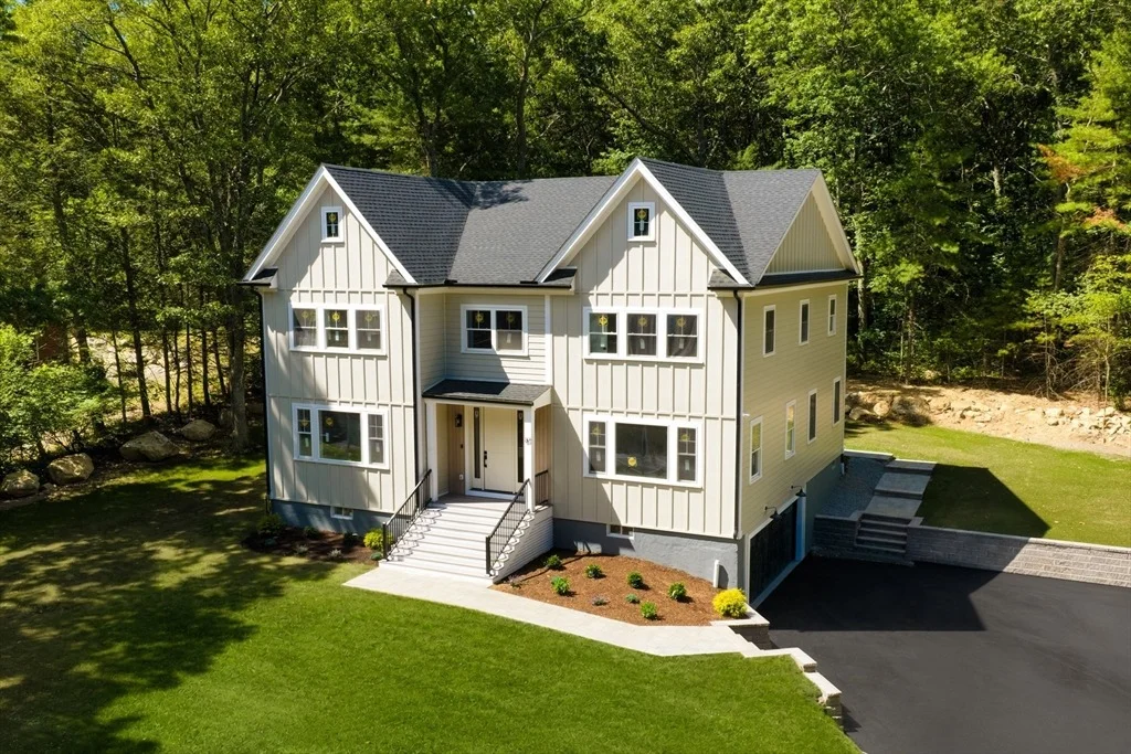 Photo of 87 Lakeview Street