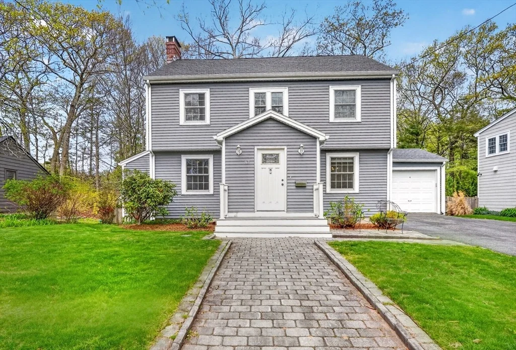 Photo of 87 Payson Rd