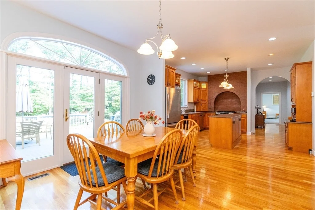 Photo of 25 Windsor Dr