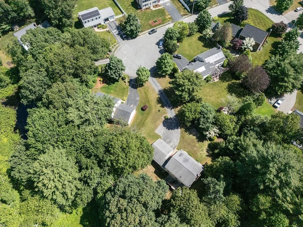 Photo of 36 Winterberry Lane