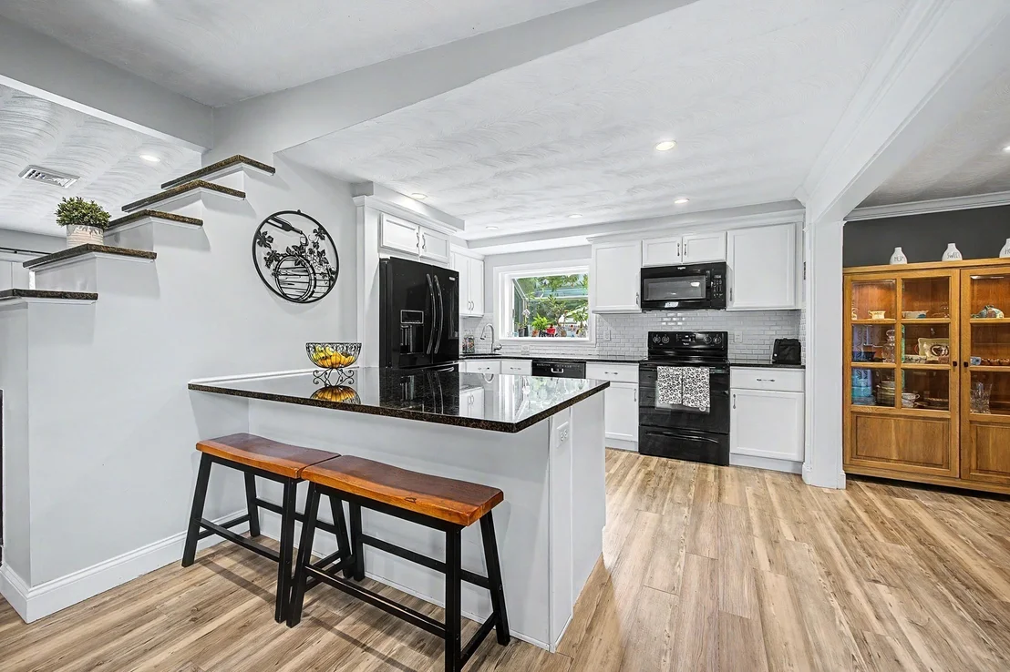 Photo of 9 Joseph Rd