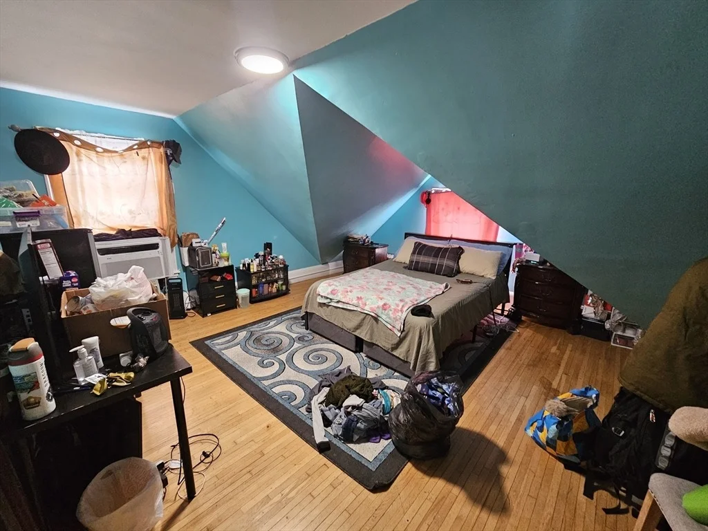 Photo of 1110 River St