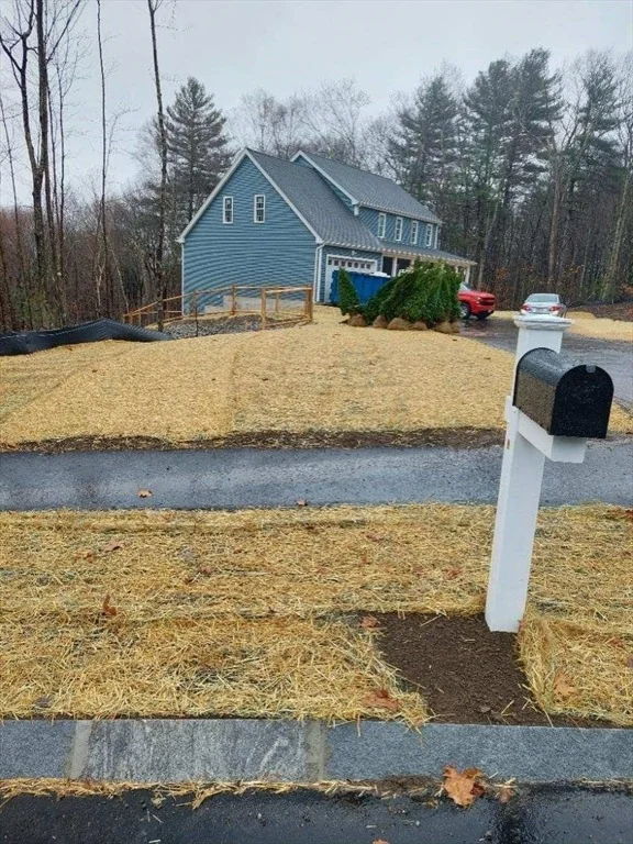 Photo of 295 Crownshield Ave