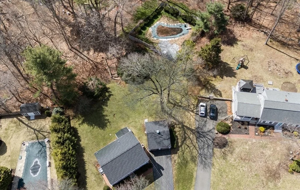 Photo of 21 Bayberry Rd