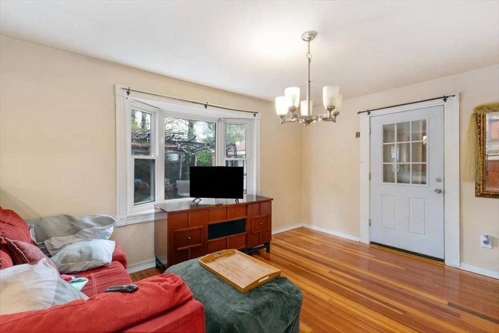 Photo of 58 Salem St
