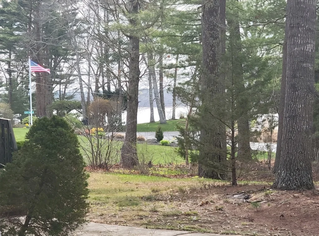 Photo of 51 Nye Ln