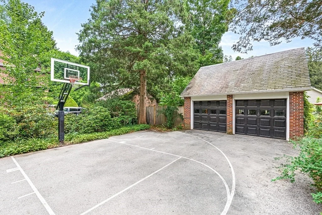 Photo of 34 Rangeley Road