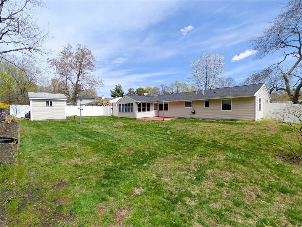 Photo of 14 Myrna Rd