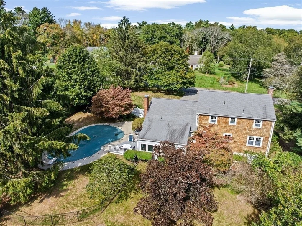 Photo of 28 Riverside Drive