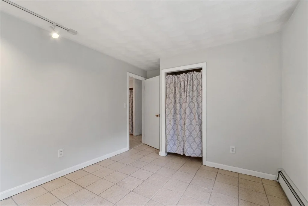 Photo of 17 Parlee Road