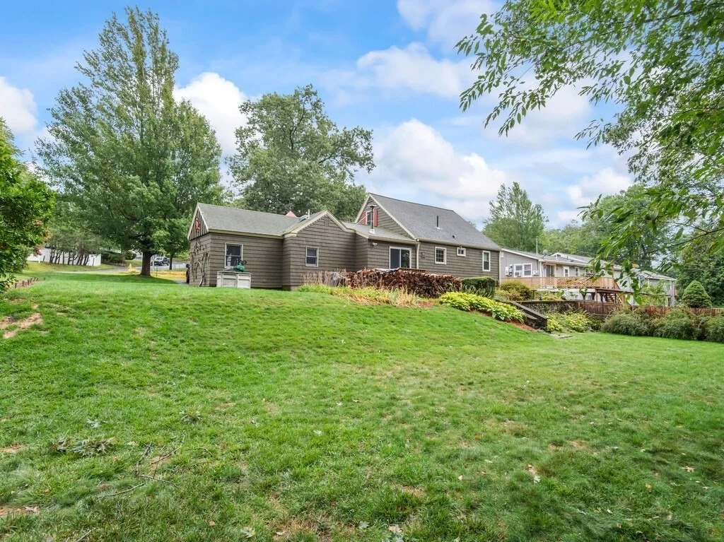 Photo of 62 Circuit Ave North