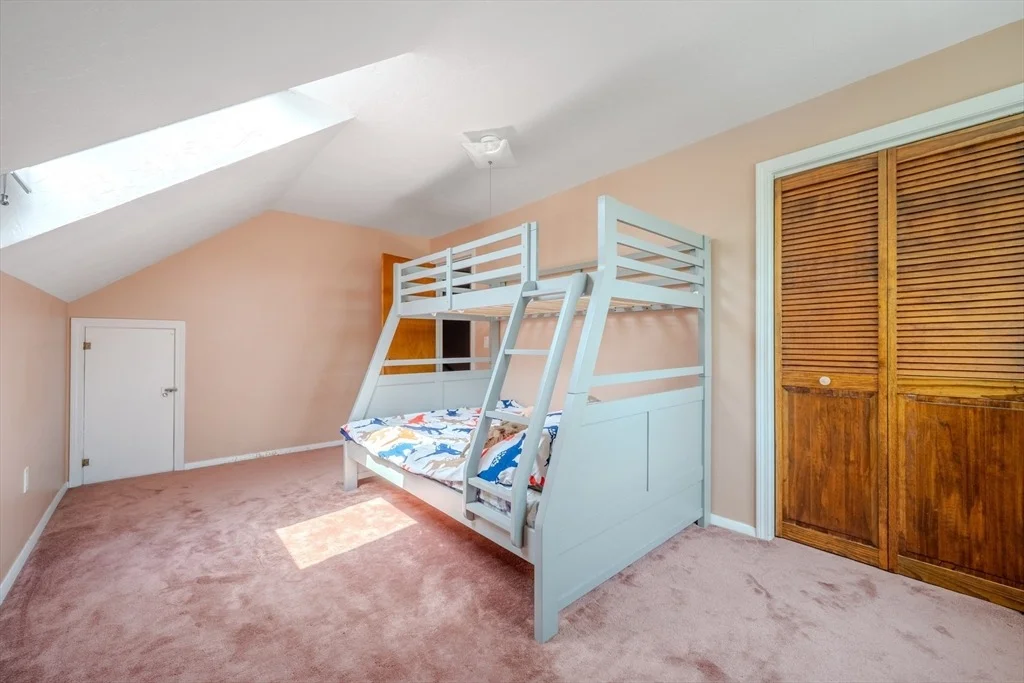 Photo of 38 Parsons Hill Dr