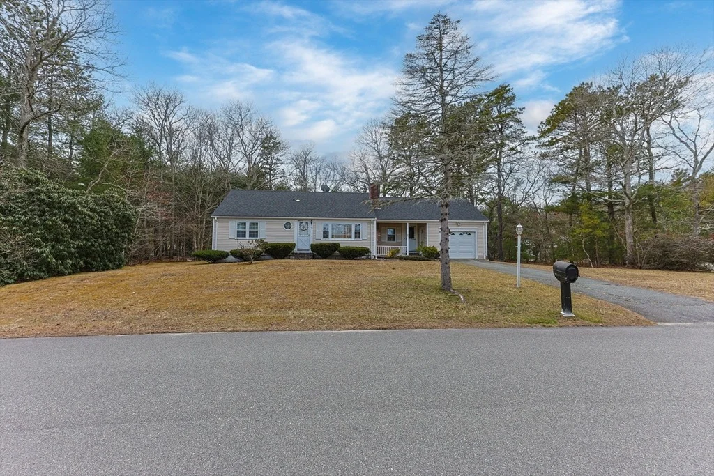 Photo of 95 Anchor Ln