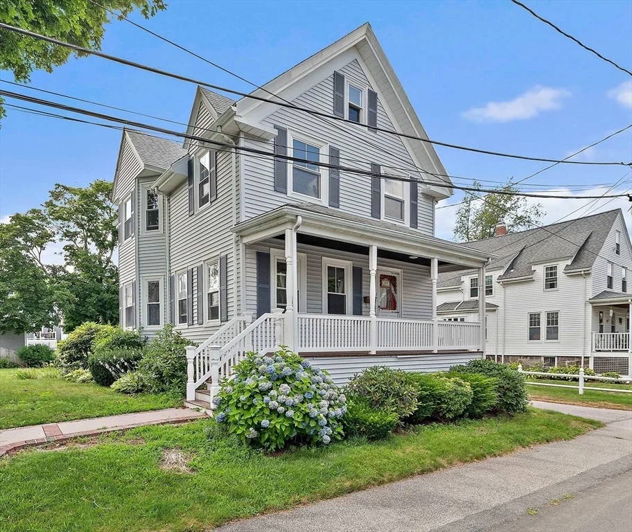 Photo of 8 May Avenue