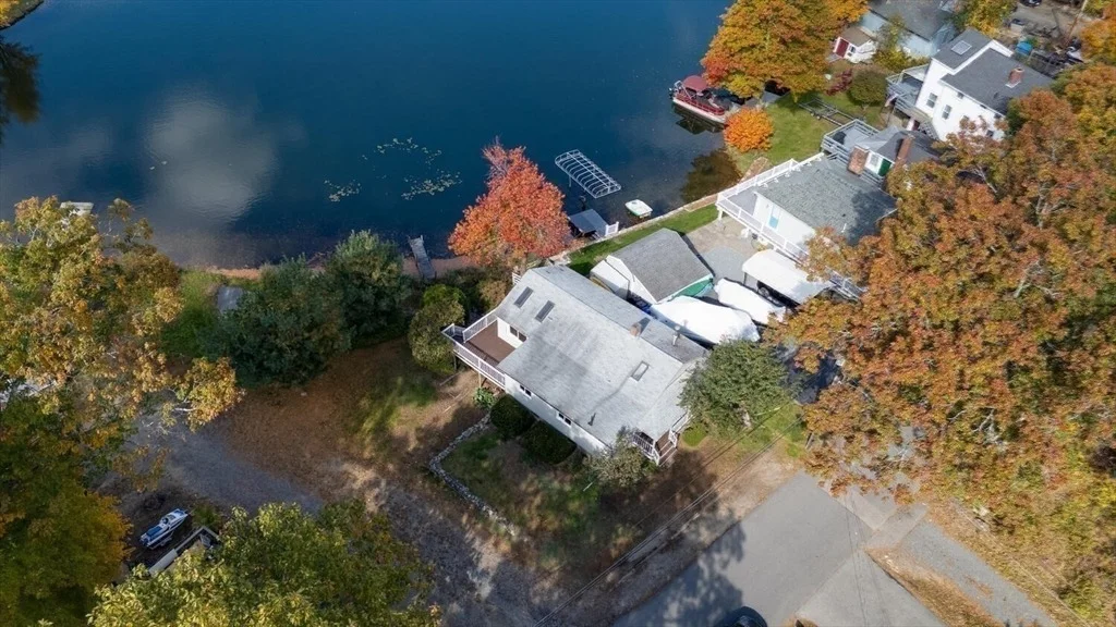 Photo of 26 Lakeside Ave