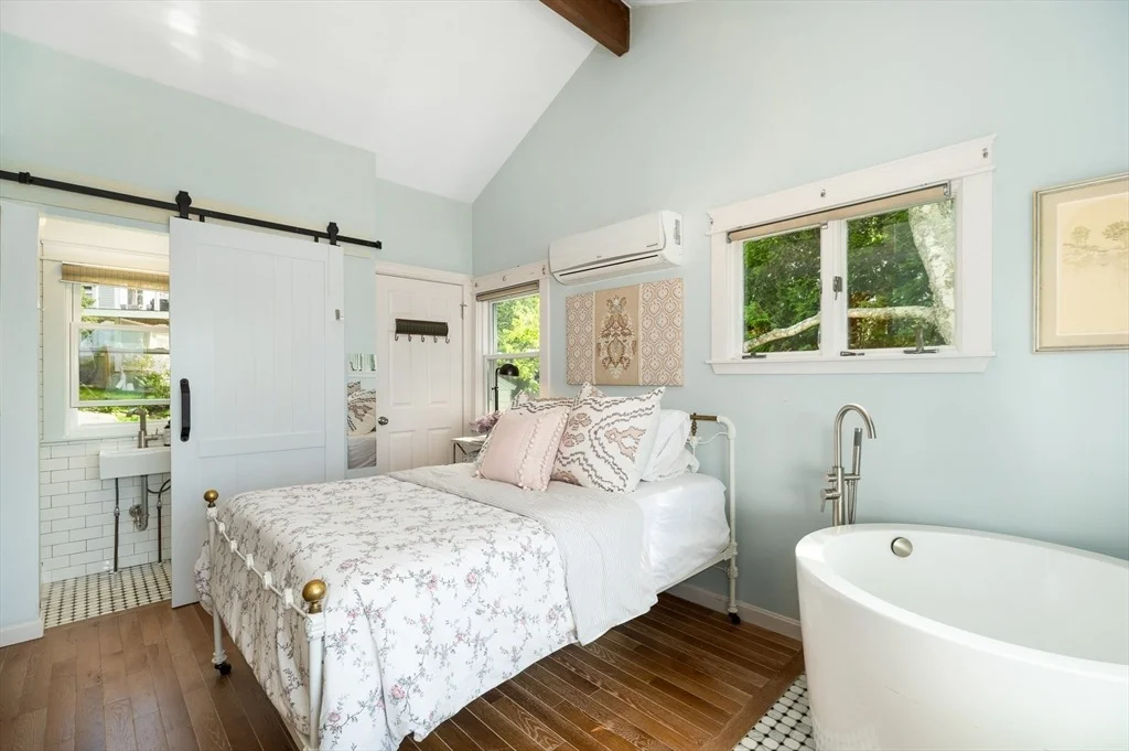 Photo of 16 Tidal Cove Way