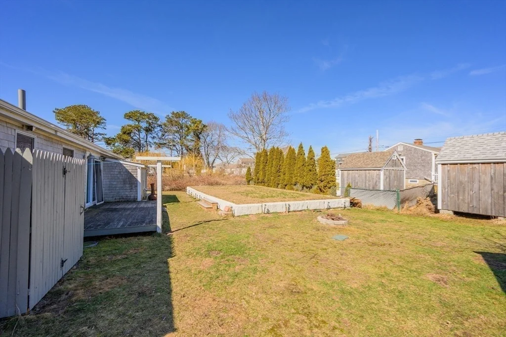 Photo of 107 Knott Ave