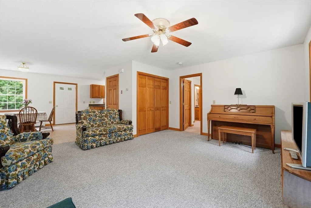 Photo of 22 Sczygiel Rd