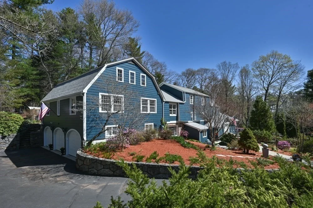 Photo of 25 Pleasant St