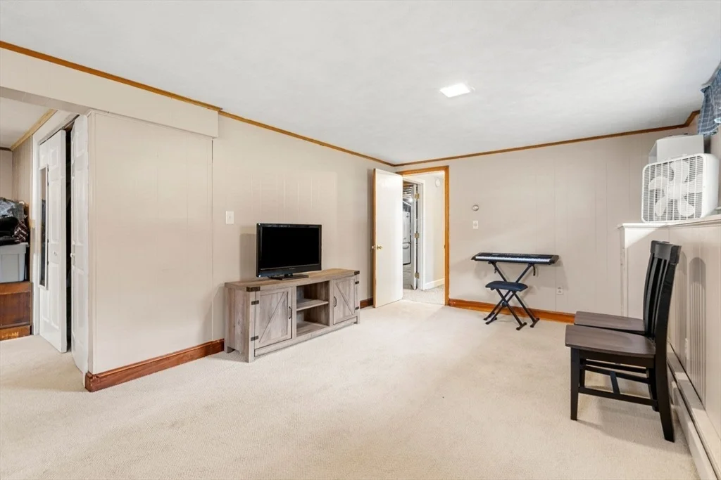 Photo of 78 Robbie Rd