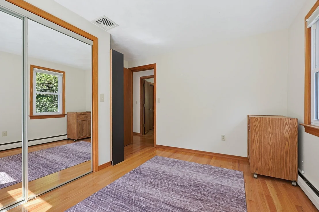 Photo of 109 Davis Road