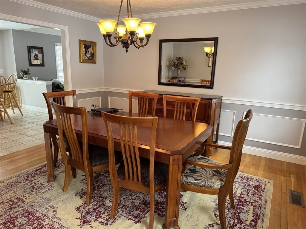 Photo of 4 Haydn Ln