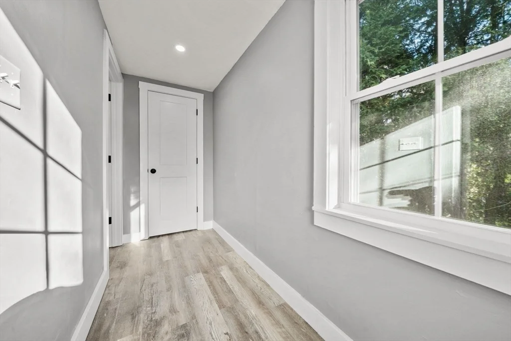 Photo of 31 Dexter St