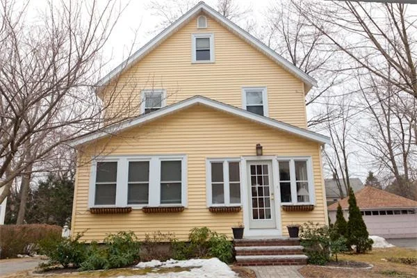 Photo of 136 Lowell Street