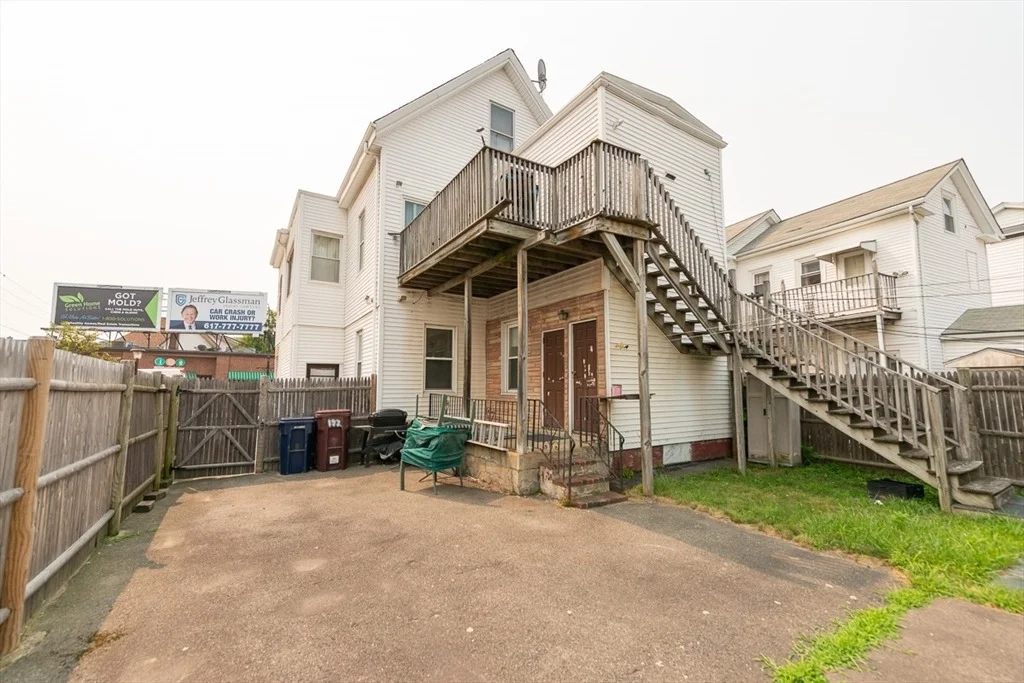 Photo of 133 Main St
